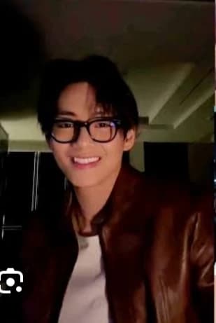Kim Taehyung thumbnail