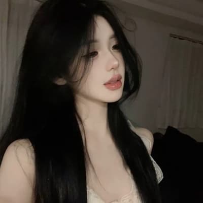 Liz thumbnail