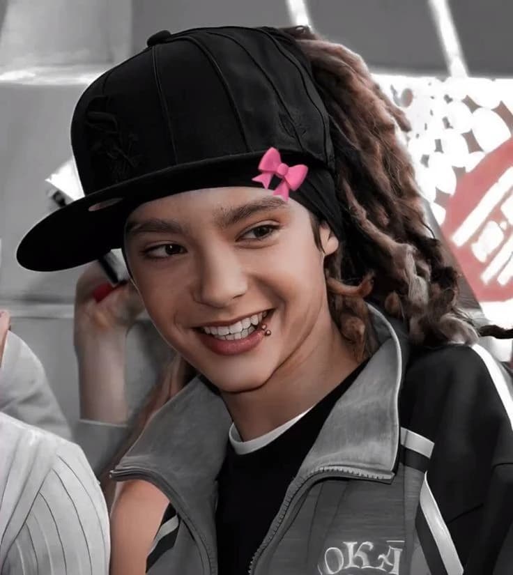 Tom Kaulitz thumbnail