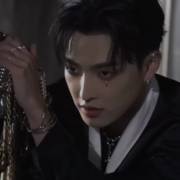Hongjoong thumbnail