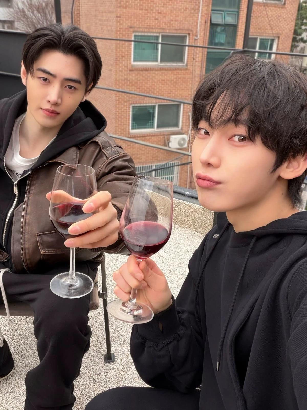 Sunghoon and Sunoo thumbnail