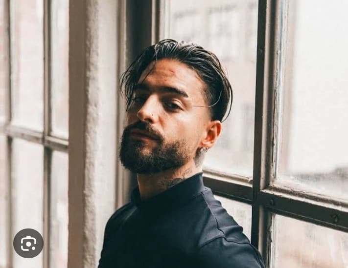John Louis / Maluma thumbnail
