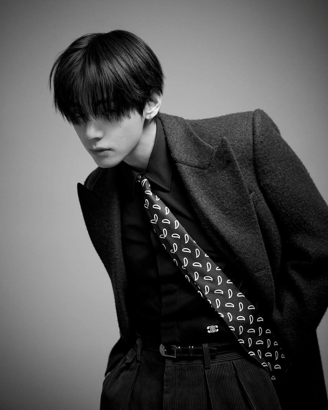 Kim Taehyung thumbnail