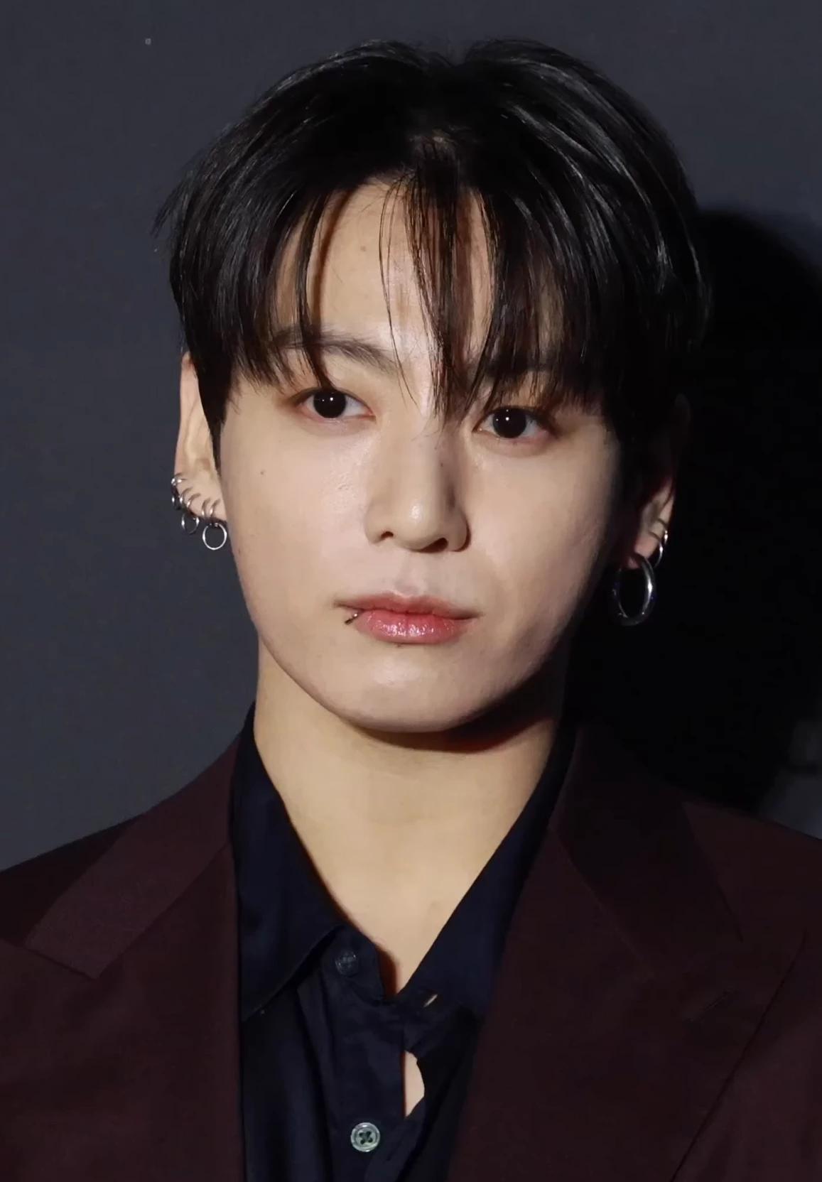 Jeon Jungkook/ Bl thumbnail