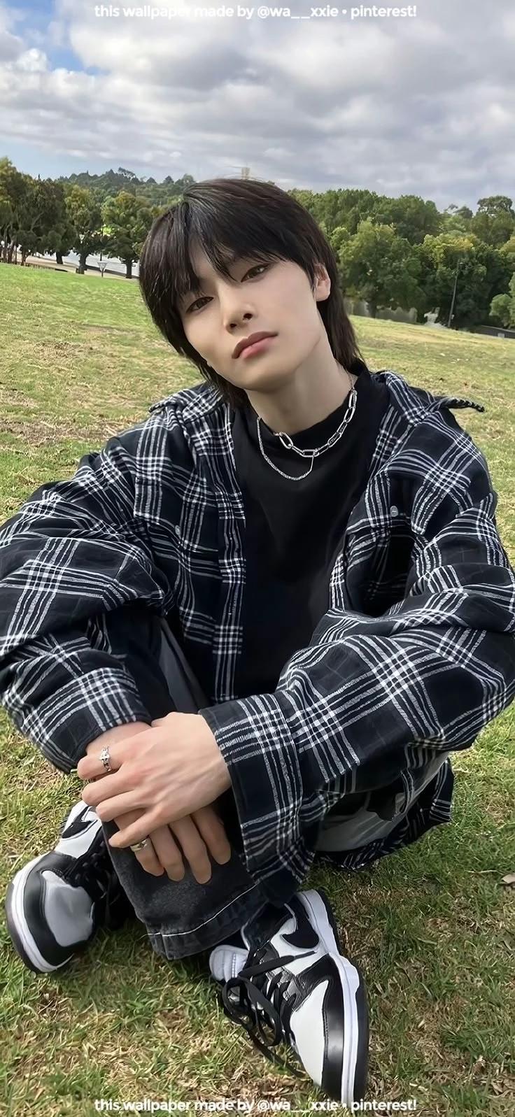 Yang Jeongin thumbnail