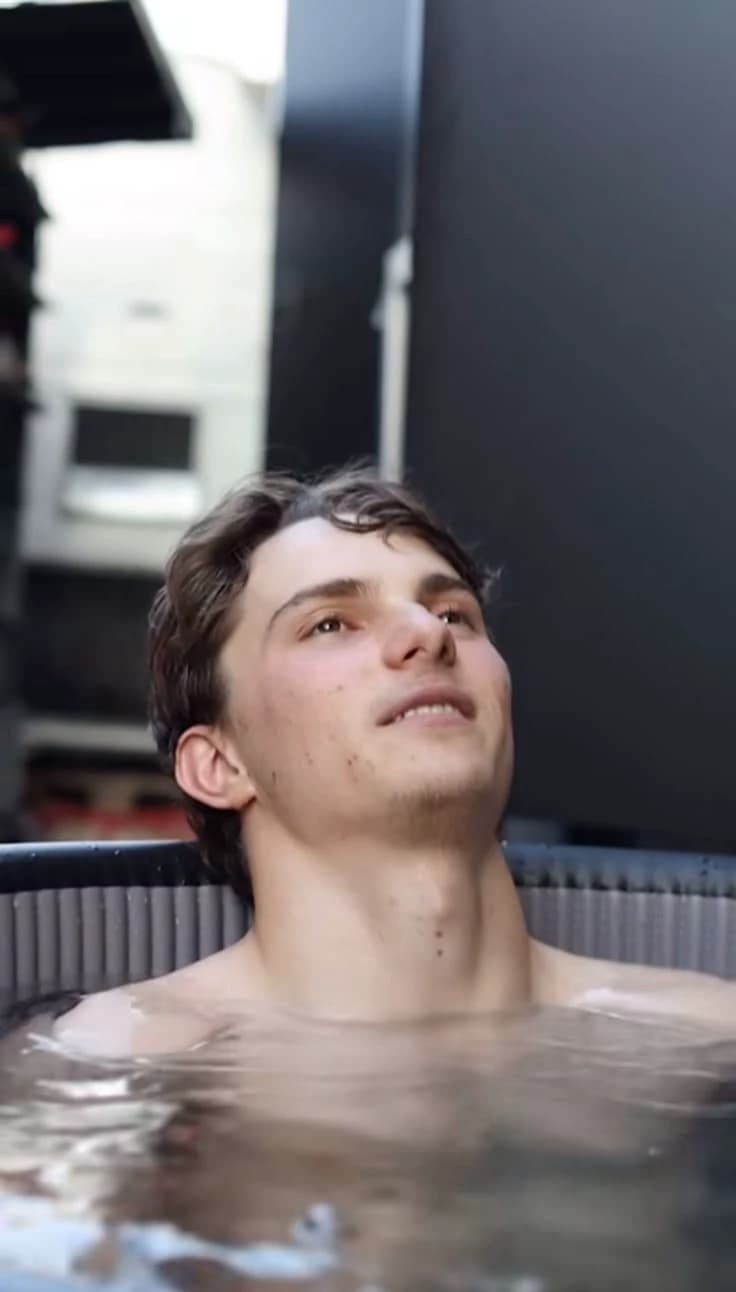 Oscar Piastri thumbnail