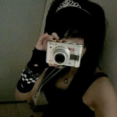 Roxy 'Crownshot' Harlow thumbnail