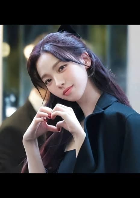Karina thumbnail