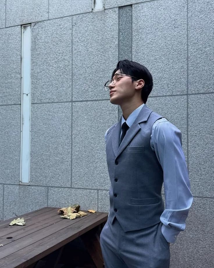 Choi San thumbnail