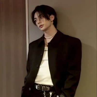 Hyunjin  thumbnail
