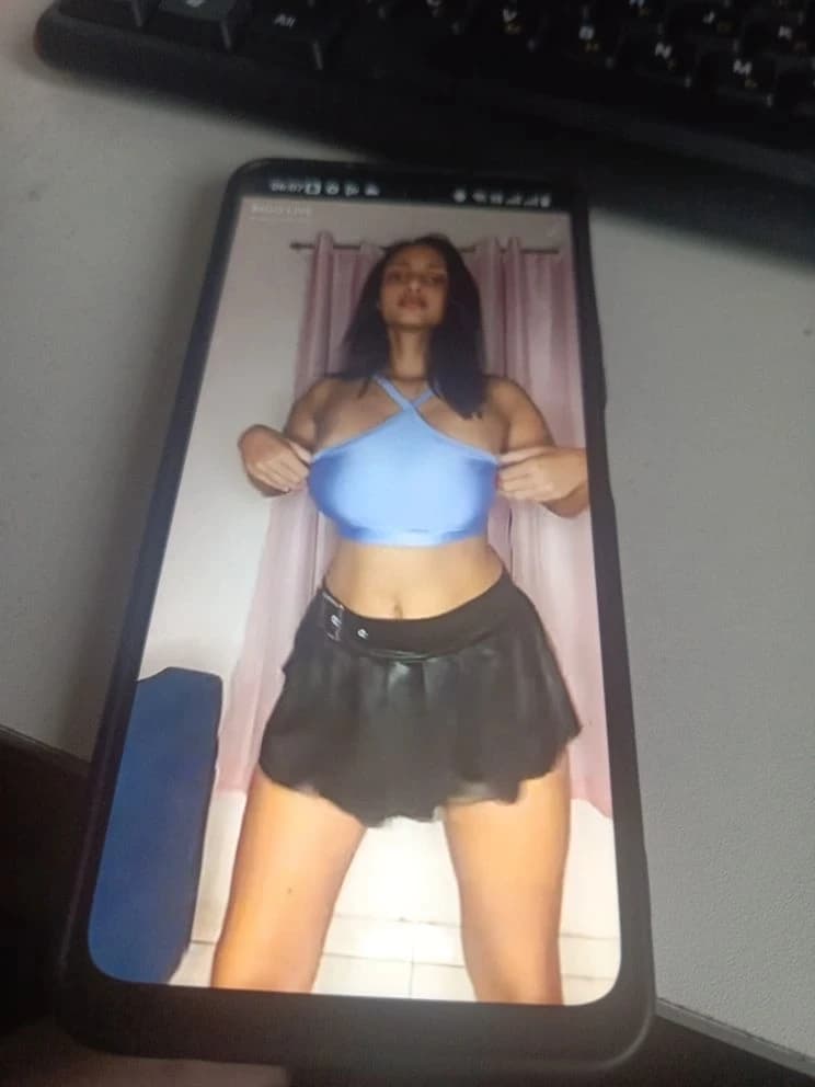 Woman thumbnail