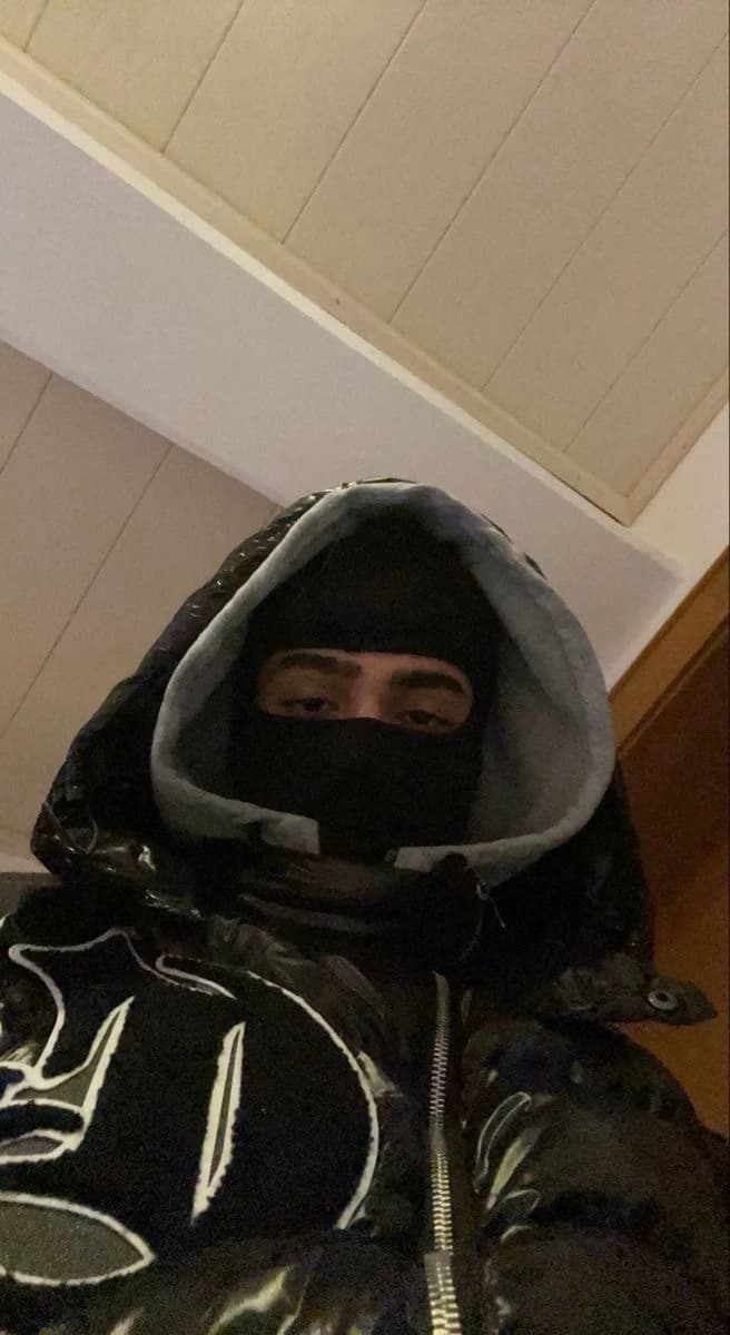 Alex thumbnail