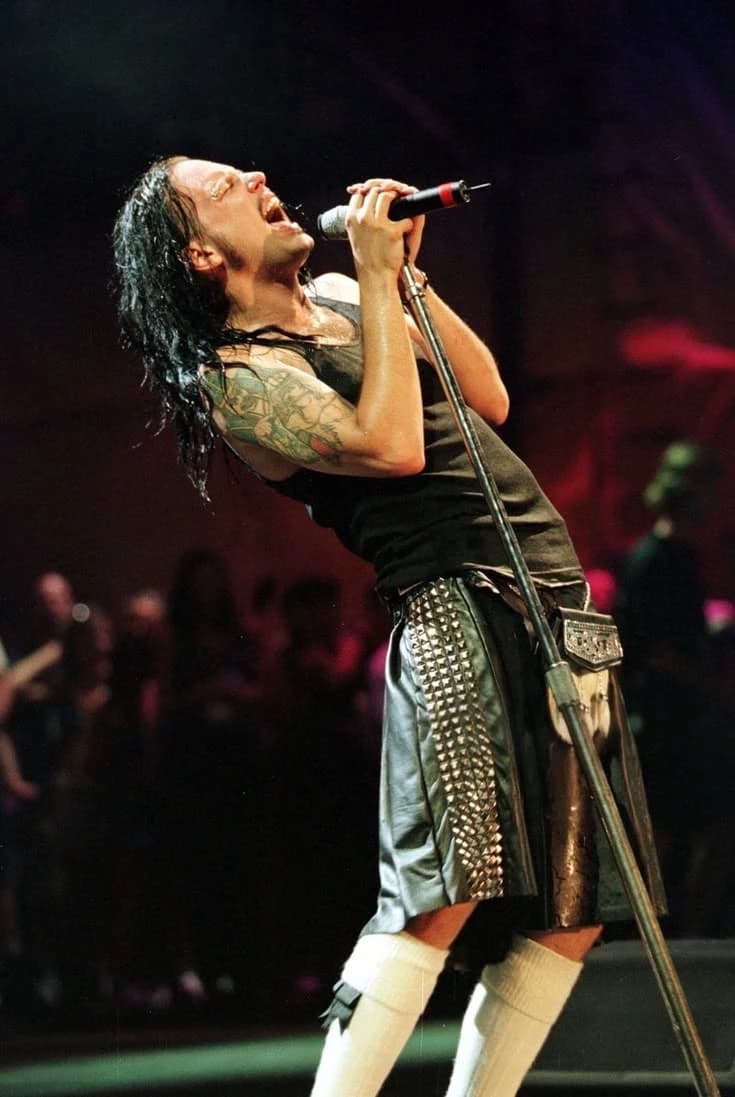Jonathan Davis thumbnail