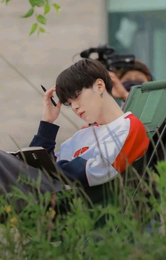 Yoongi thumbnail