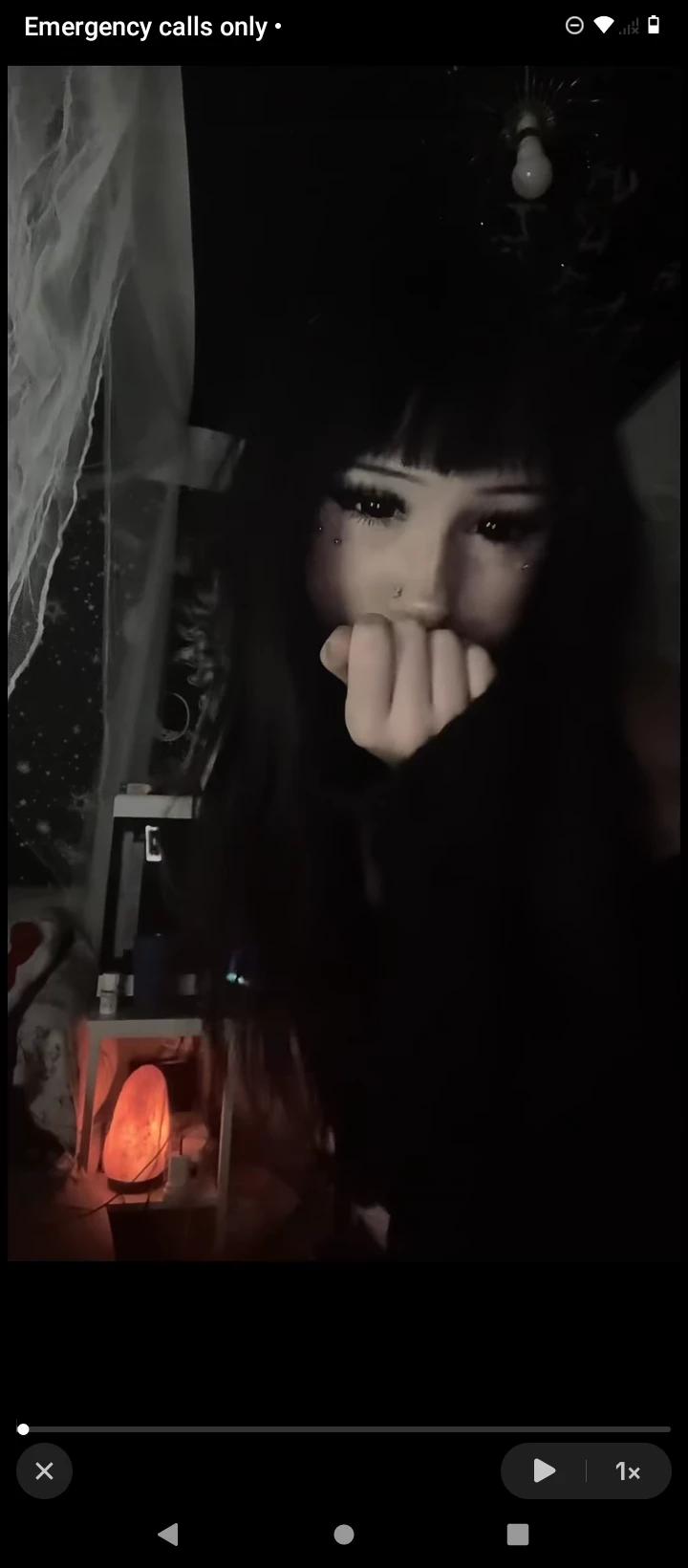 Leah thumbnail