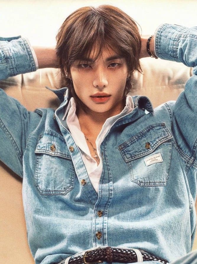 Hyunjin thumbnail
