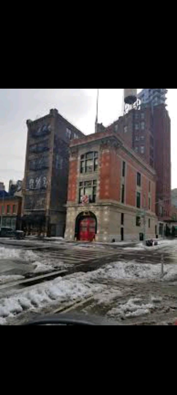 Hook and Ladder Firehouse #3 Ghostbusters firehouse  thumbnail