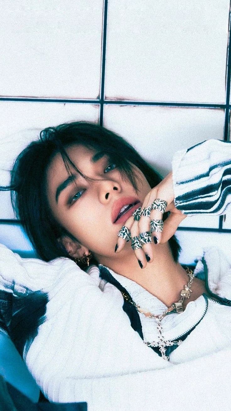 Hyunjin vampire thumbnail