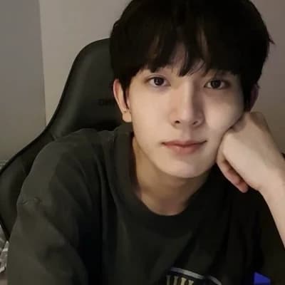 Heeseung thumbnail