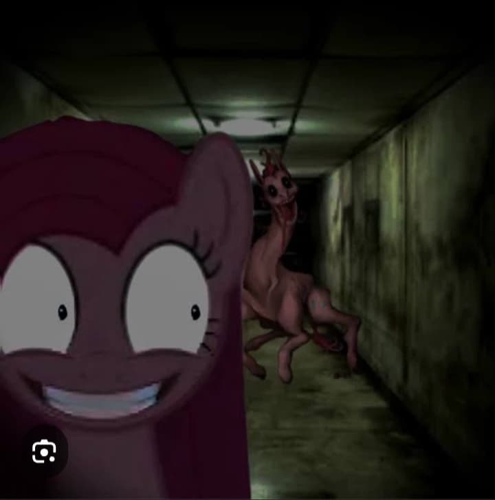 Surprise(ti) vs Pinkie pie thumbnail