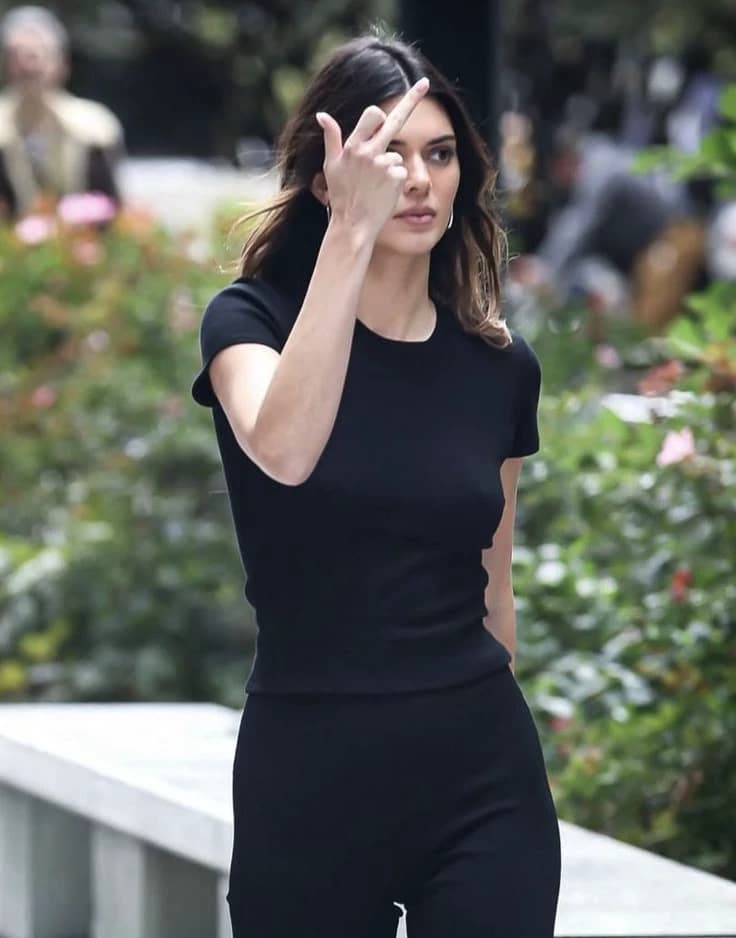 Kendall Jenner thumbnail