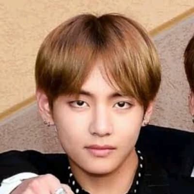 Kim Taehyung thumbnail