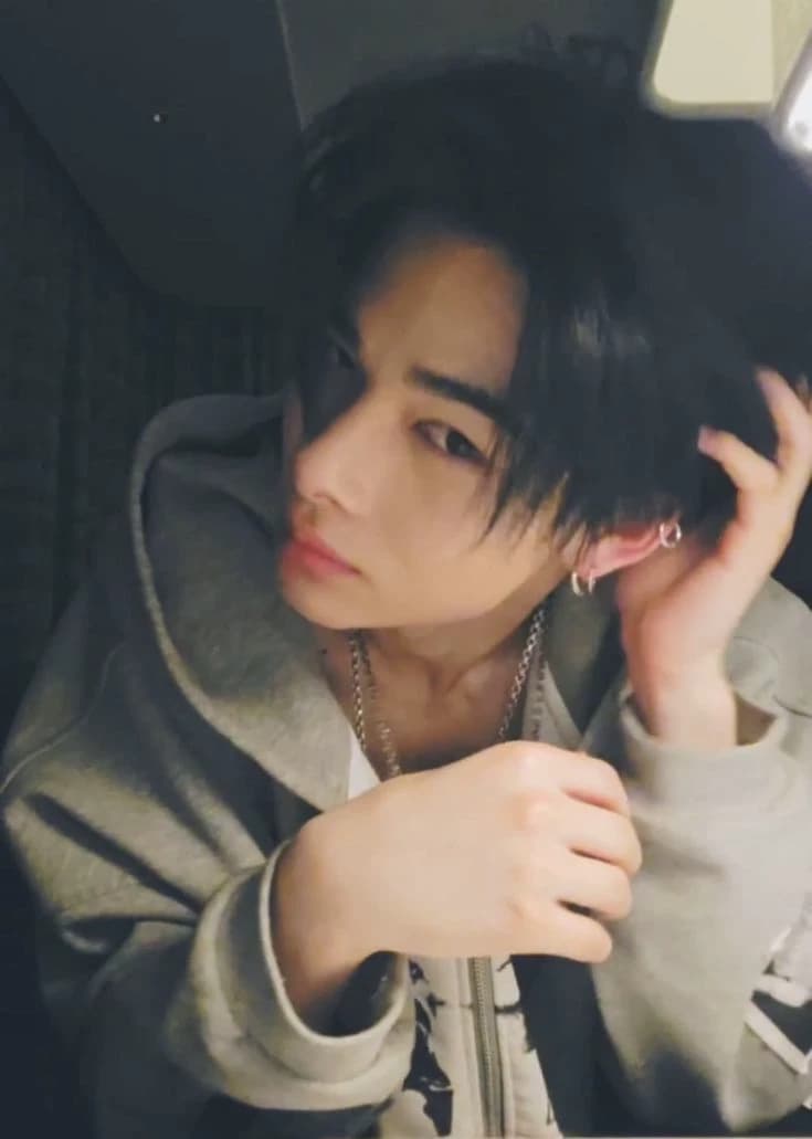 ★Nishimura Riki★ thumbnail