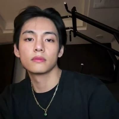 Kim Taehyung thumbnail