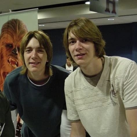 The Weasley twins. thumbnail