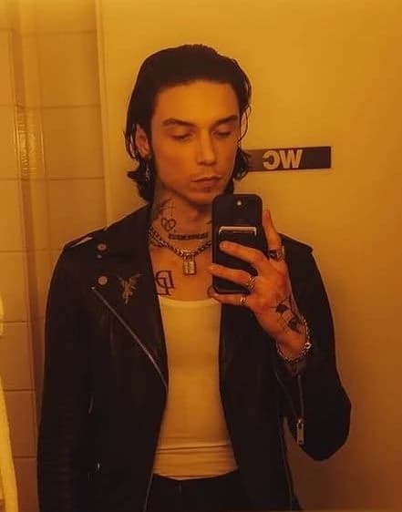 Andy Biersack thumbnail