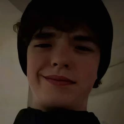 Owen Cooper thumbnail