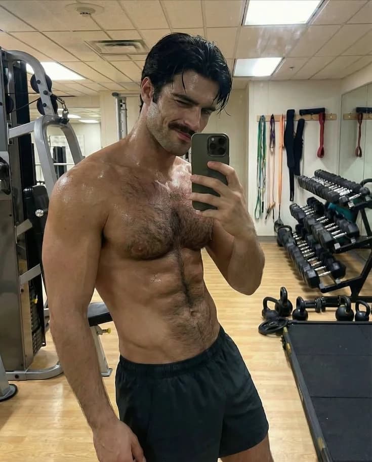Santiago Ivanov Volkov. thumbnail