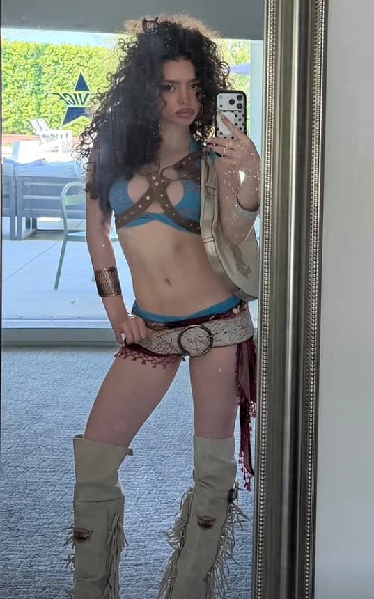 Demitra Kalogeras thumbnail