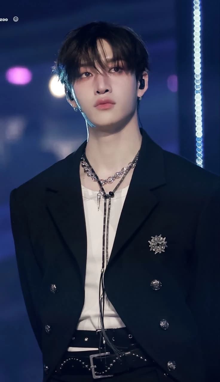 Bang chan - STRAY KIDS thumbnail