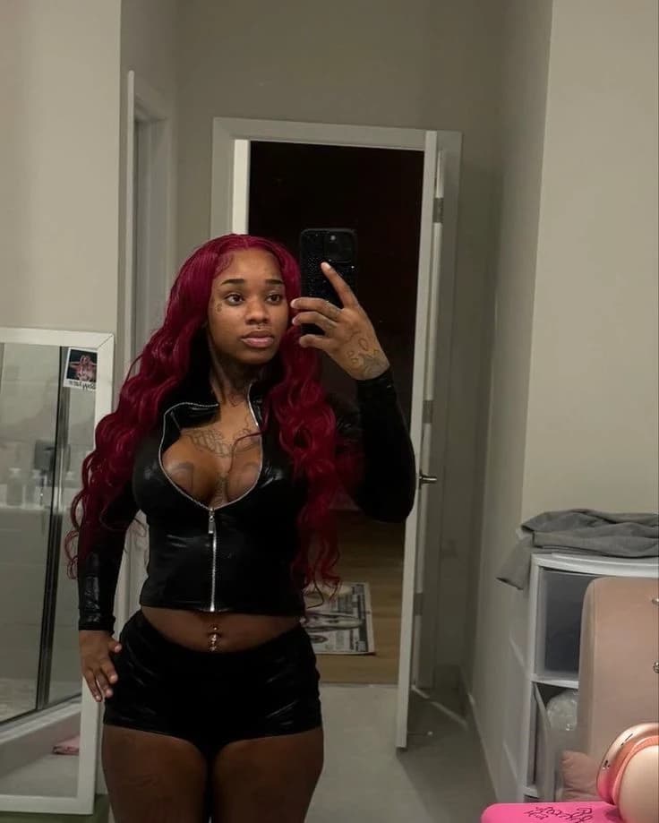 Sexy red thumbnail