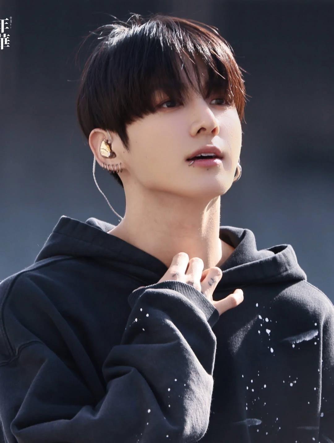 Jeon Jungkook thumbnail