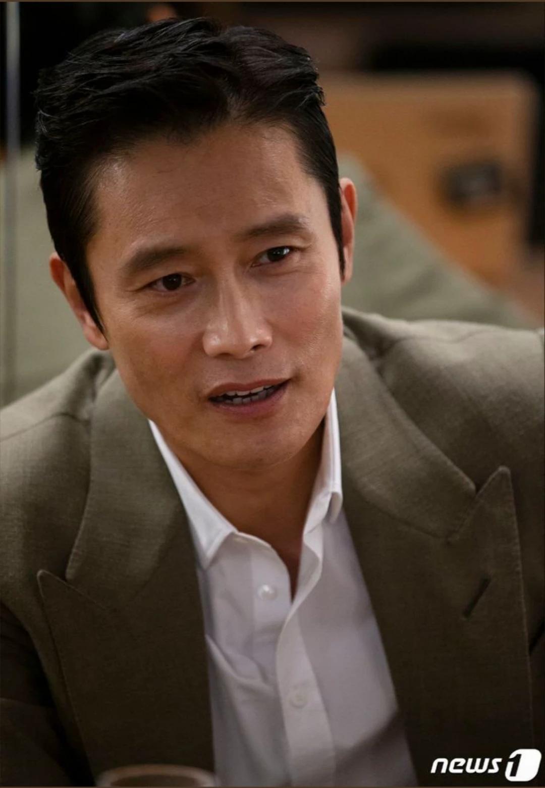 LEE BYUNG HUN thumbnail