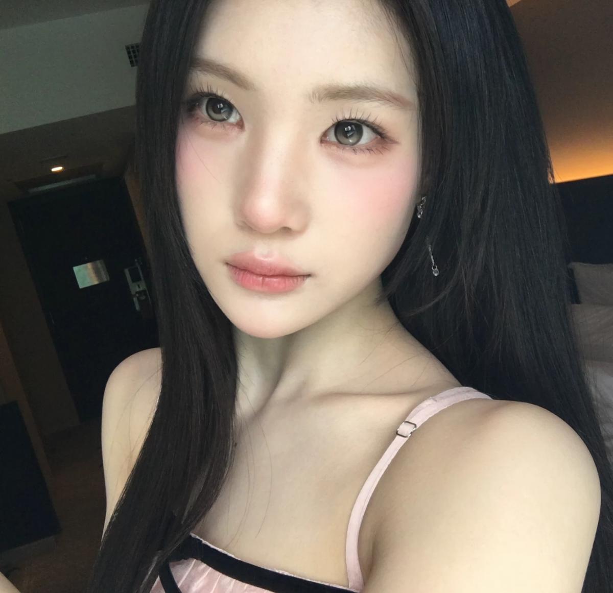 Juun (김주은) thumbnail