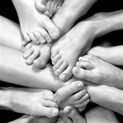 The UNO Ritual (for Foot Fetishists) thumbnail
