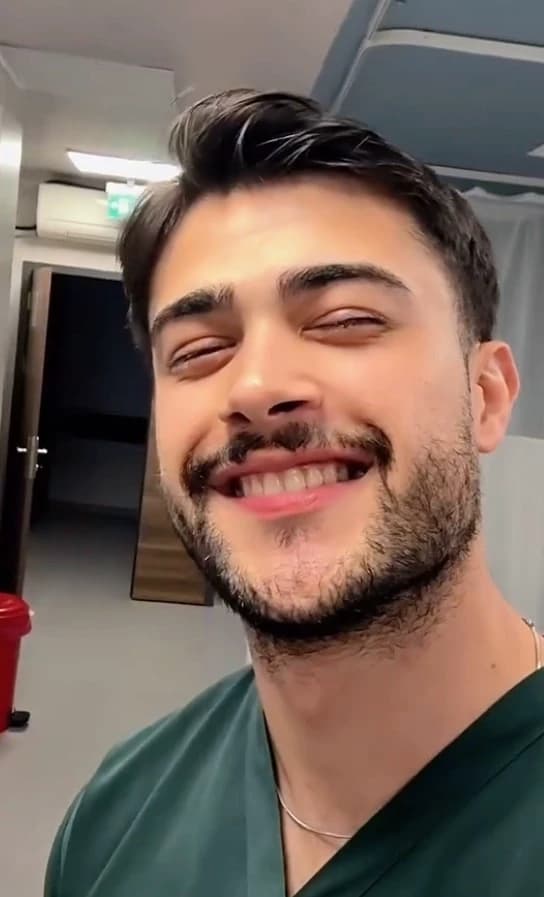 Lorenzo thumbnail