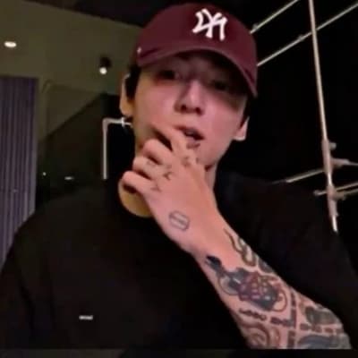 Jeon Jungkook (IDOL) (GAY, TOP, DOMINANT, HOT, CUTE, YAOI)  thumbnail