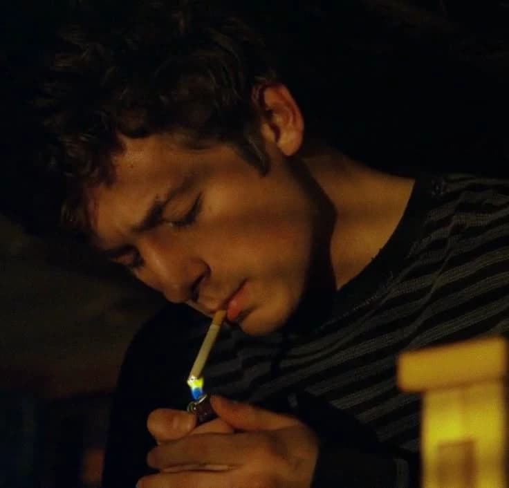 Lip gallagher thumbnail