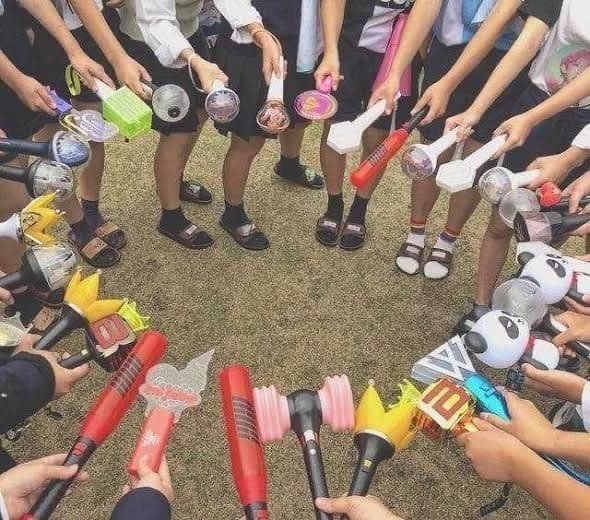 Create your K-pop story thumbnail