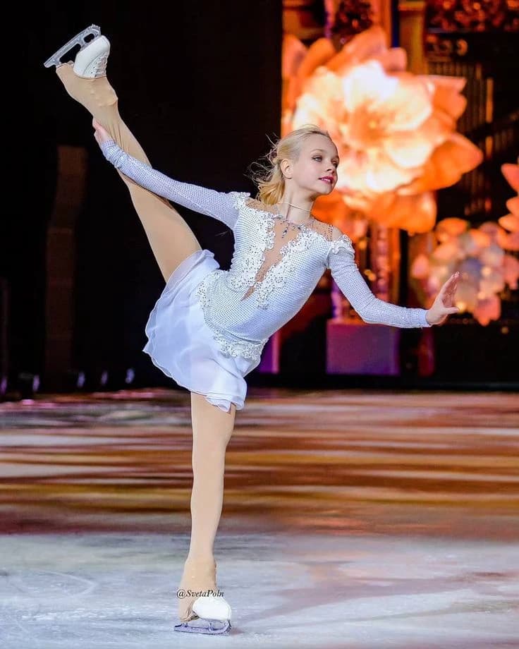 Alena Kosteleva thumbnail