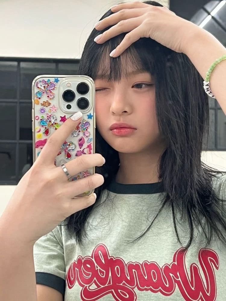 Hanni (Pham Hanni) thumbnail