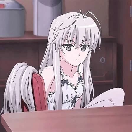 Chloe thumbnail