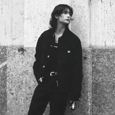 Hwang Hyunjin thumbnail