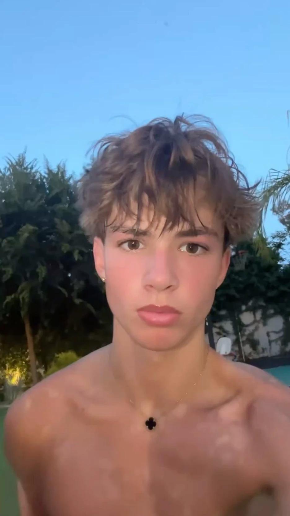 Gay Jackson Harvey  thumbnail