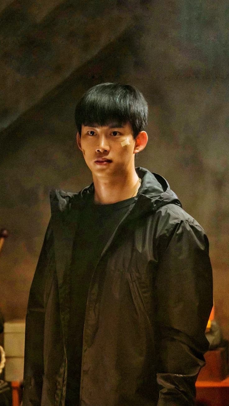 Taek-yeon thumbnail