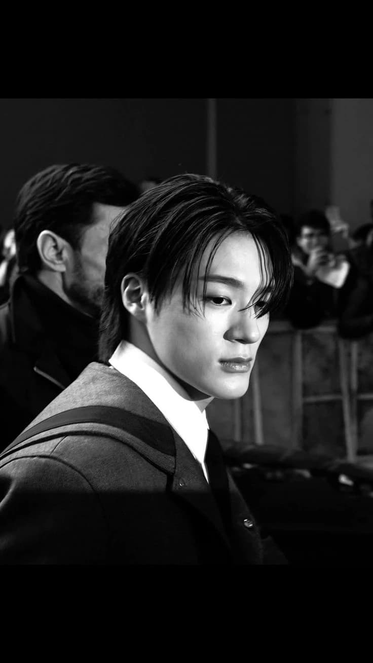Lee Jeno thumbnail